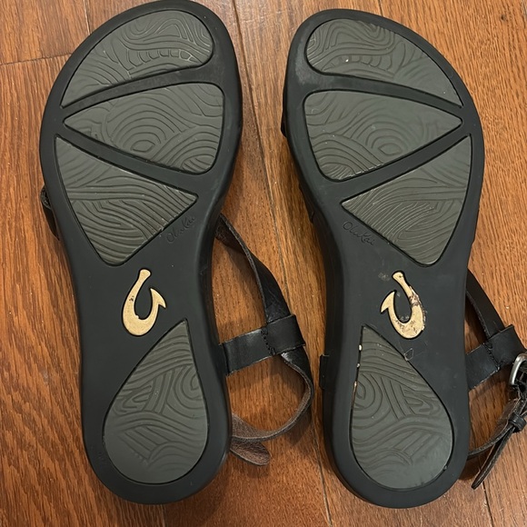 OluKai Women's Upena sandals black 8 - Picture 4 of 4